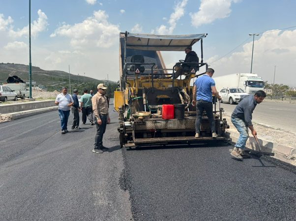 شروع آسفالت‌ریزی اساسی اتوبان کسایی توسط شهرداری تبریز