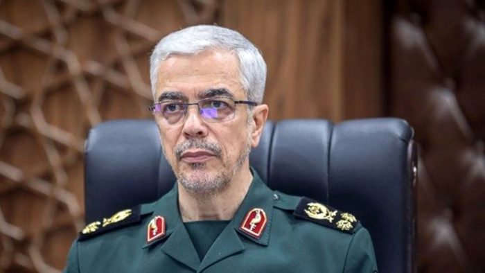 📌بازدید رییس ستاد کل نیروهای مسلح از تیپ ۲۵ واکنش سریع تبریز