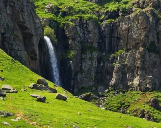 آبشار ورزان، منطقه ییلاقی سوباتان تالش، استان گیلان