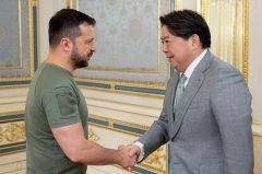 وعده کمک امنیتی وزیر خارجه ژاپن به رئیس‌جمهور اوکراین
