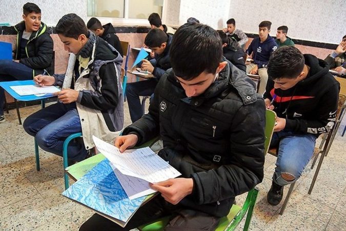 دانش‌آموزان گوش به زنگ باشند/برگزاری امتحانات نهایی در ۳ پایه دبیرستان