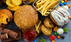 ارتباط چاقی و غذای پرچرب با تسریع پیری مغز