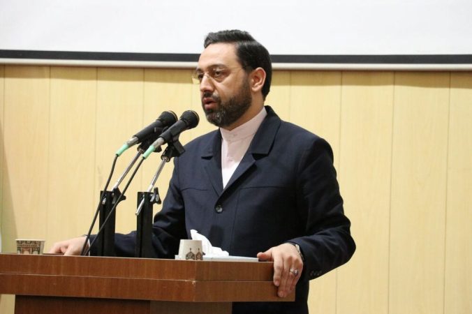 شوراها منافع حزبی، گروهی و شخصی را در گرو منافع مردم ببینند
