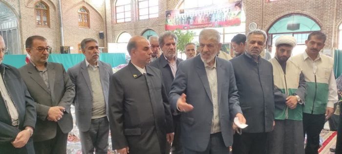 خادمیاران رضوی کانون‌های امور بانوان آذربایجان‌شرقی واژه ” ایثار” را به نمایش گذاشتند