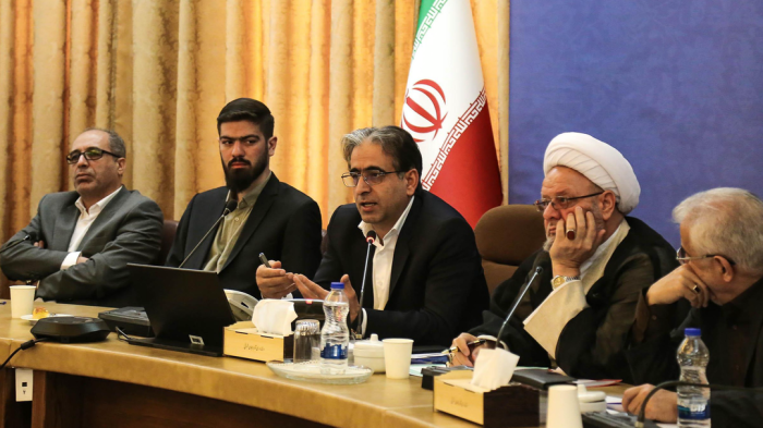 لزوم برگزاری مراسم باشکوه برای بزرگداشت شهدای خدمت