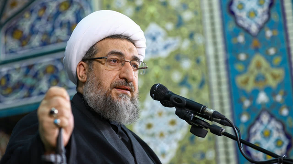 امام جمعه تبریز: سکوت مردم به معنای رضایت از گرانی و تورم نیست